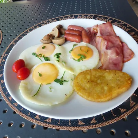 صوفيا شقة فندقية