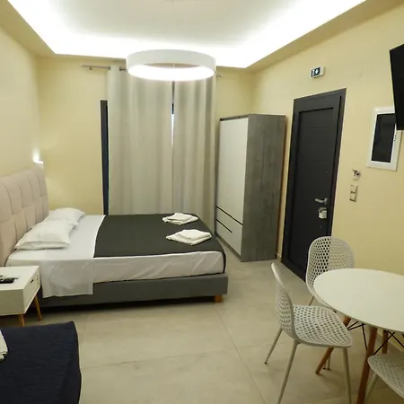 Sofia Hotel apartamentowy Ýpsos