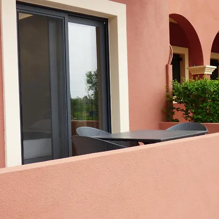 Sofia Lejlighedshotel