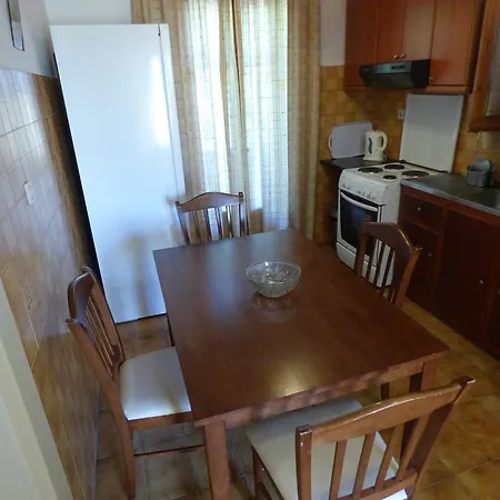 Hotel apartamentowy Sofia Ypsos